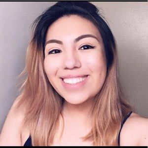 Meet your Posher, Mariela